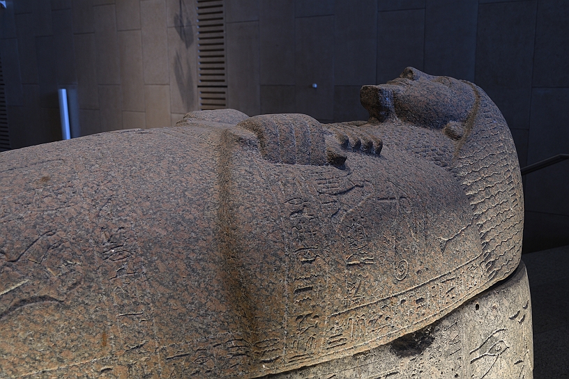 28 MAK_7069.jpg - Djehutynefer era noto come "scriba contabile del bestiame e del pollame nel tempio di Amon".